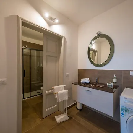 Lungarno Buozzi 7 Apartments Pisa Exterior photo