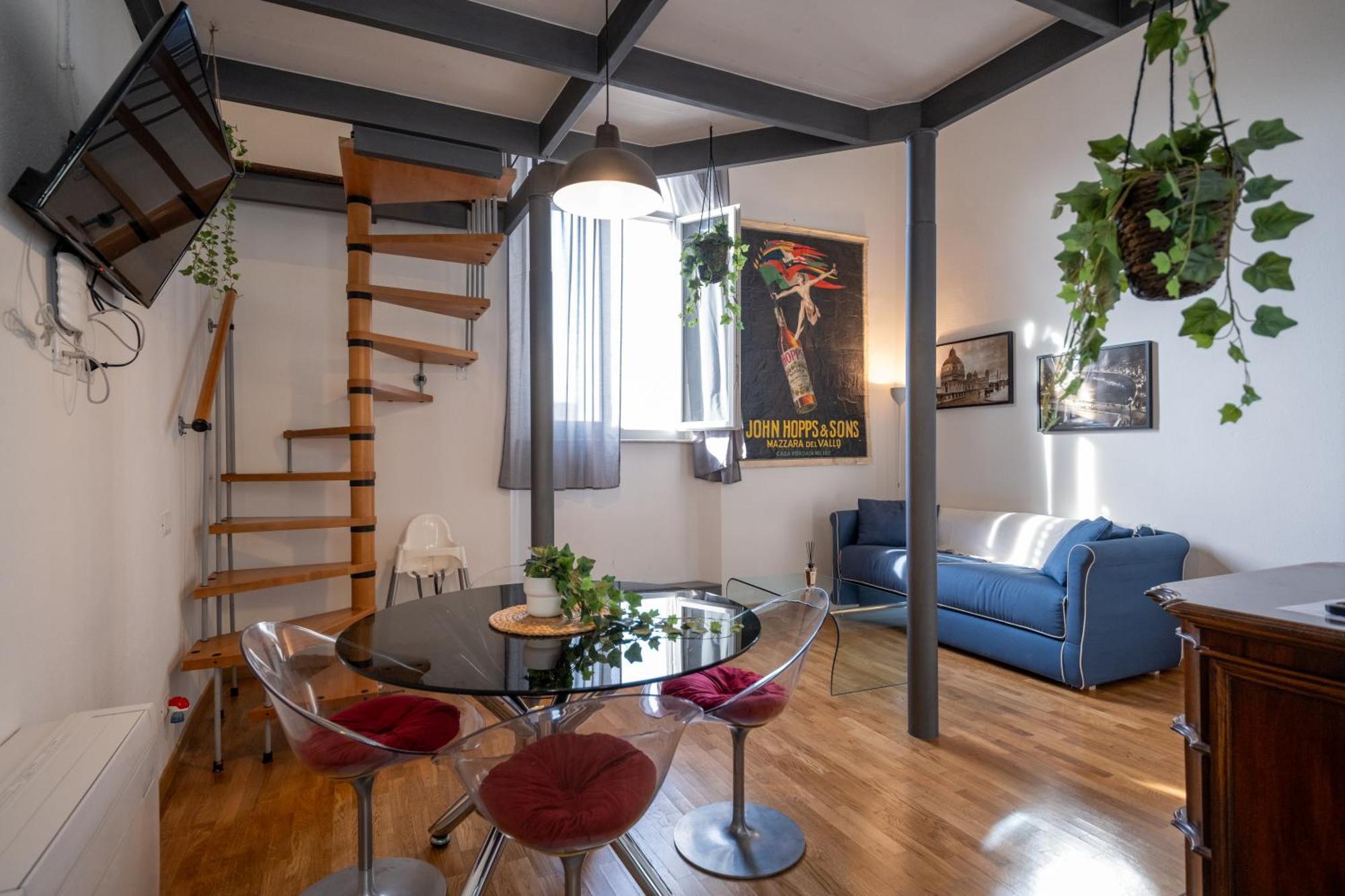 Lungarno Buozzi 7 Apartment